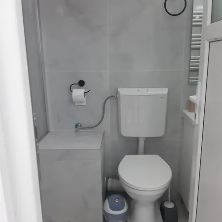 Casa Silvia 公寓 *