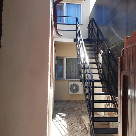 Casa Silvia קונסטנצה